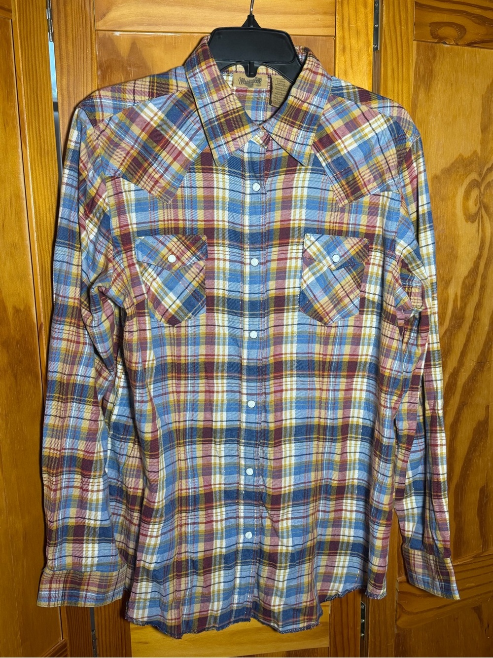 Women’s Plaid Cotton Flannel Long Sleeve Shirt in Blue, Red & Cream|Sz L|Western